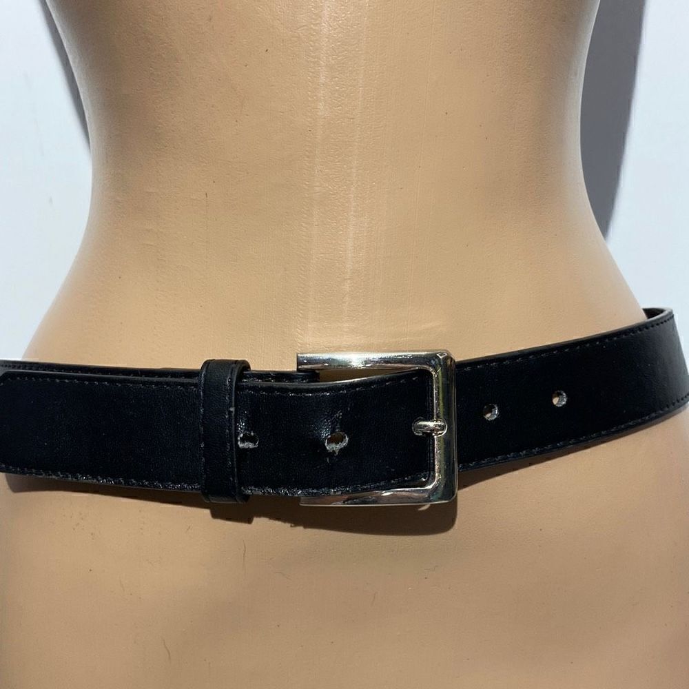 Beverly Hills Polo Club Women's Black‎ Leather Silver Prong Buckle Belt OS